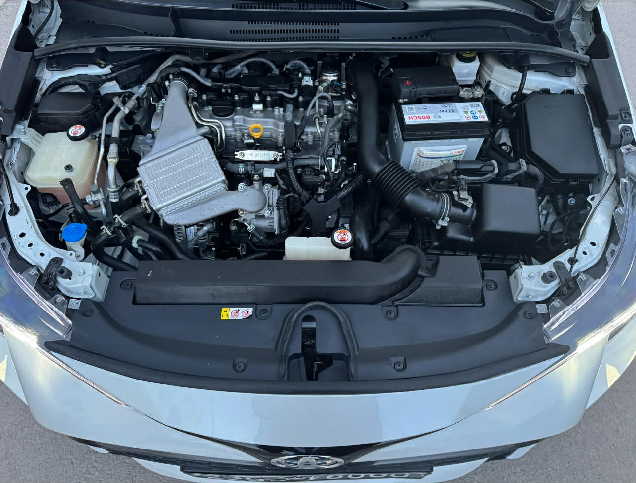 Toyota Corolla 2021 - miniature 2